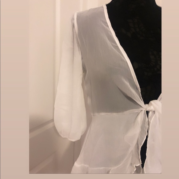 FASHIONOVA Sheer overlay top - Picture 5 of 5